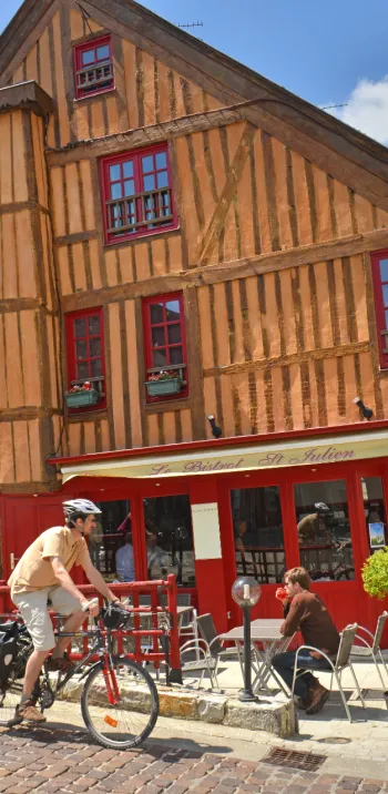 La petite cité médiévale de Domfront