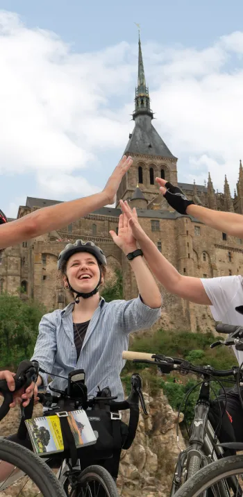 Le voyage à vélo, exhausteur de bonheurs et de surprises ! 😋